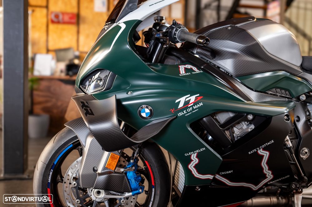 BMW M 1000 RR TT Isle of Man Edition - 6