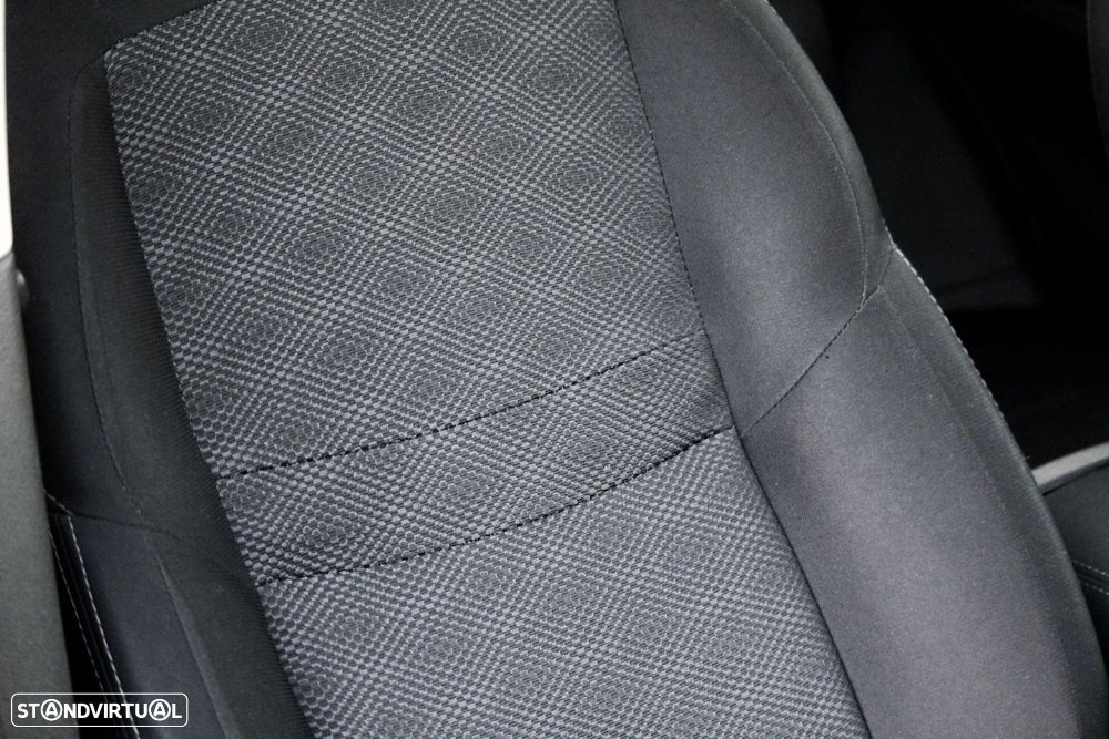 Nissan Qashqai 1.2 DIG-T N-Connecta - 19