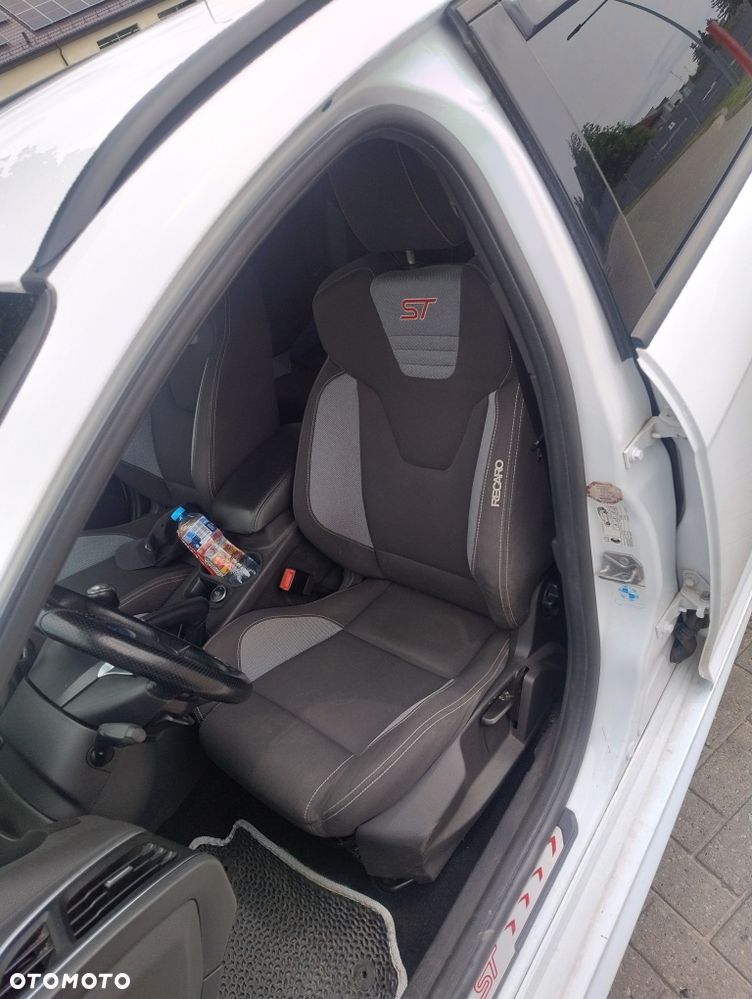 Ford Focus - 7