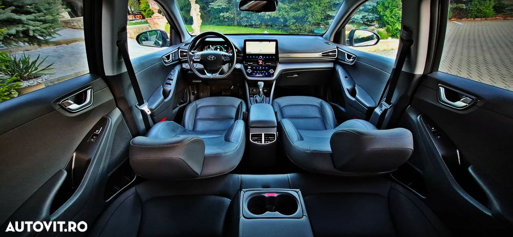 Hyundai IONIQ 141CP Exclusive - 31