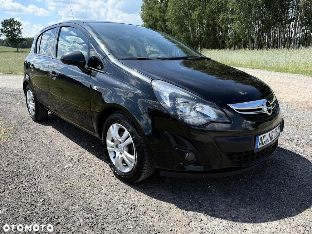 Opel Corsa 1.2 16V Cosmo - 9