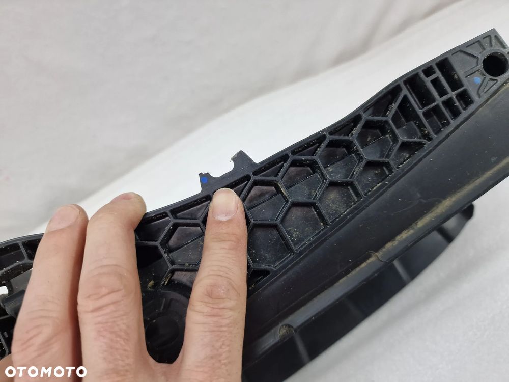 NISSAN QASHQAI J12 III 21- ŻALUZJA / KIEROWNICA POWIETRZA , NR 214216UA0A , NR AUKCJI ŻAL11 - 9