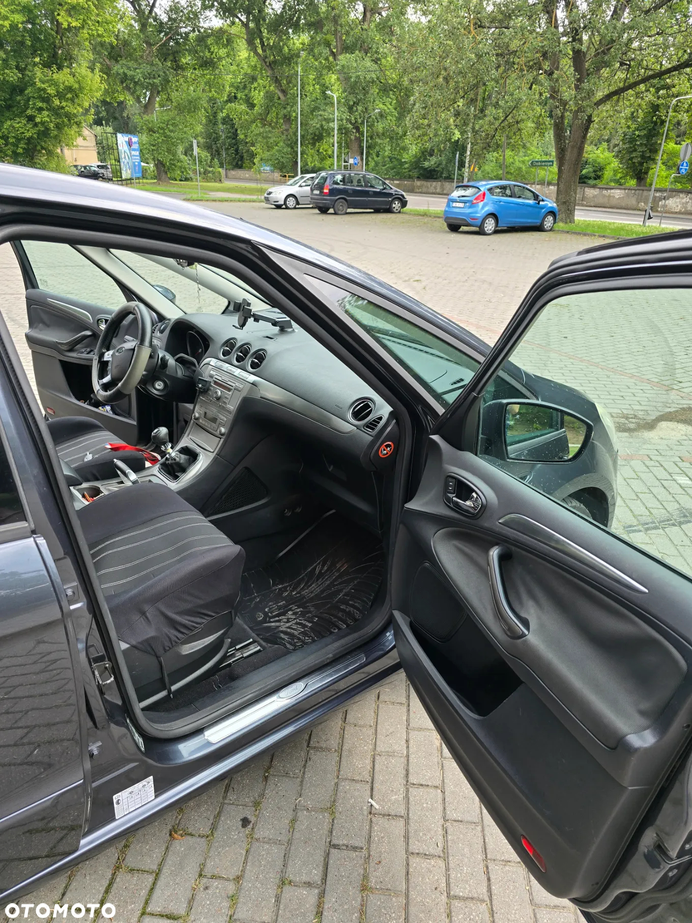 Ford S-Max 2.0 TDCi Ambiente - 17