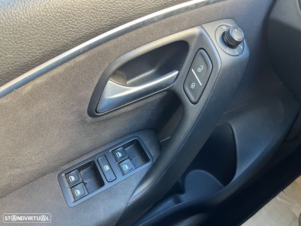 VW Polo 1.0 Lounge - 33