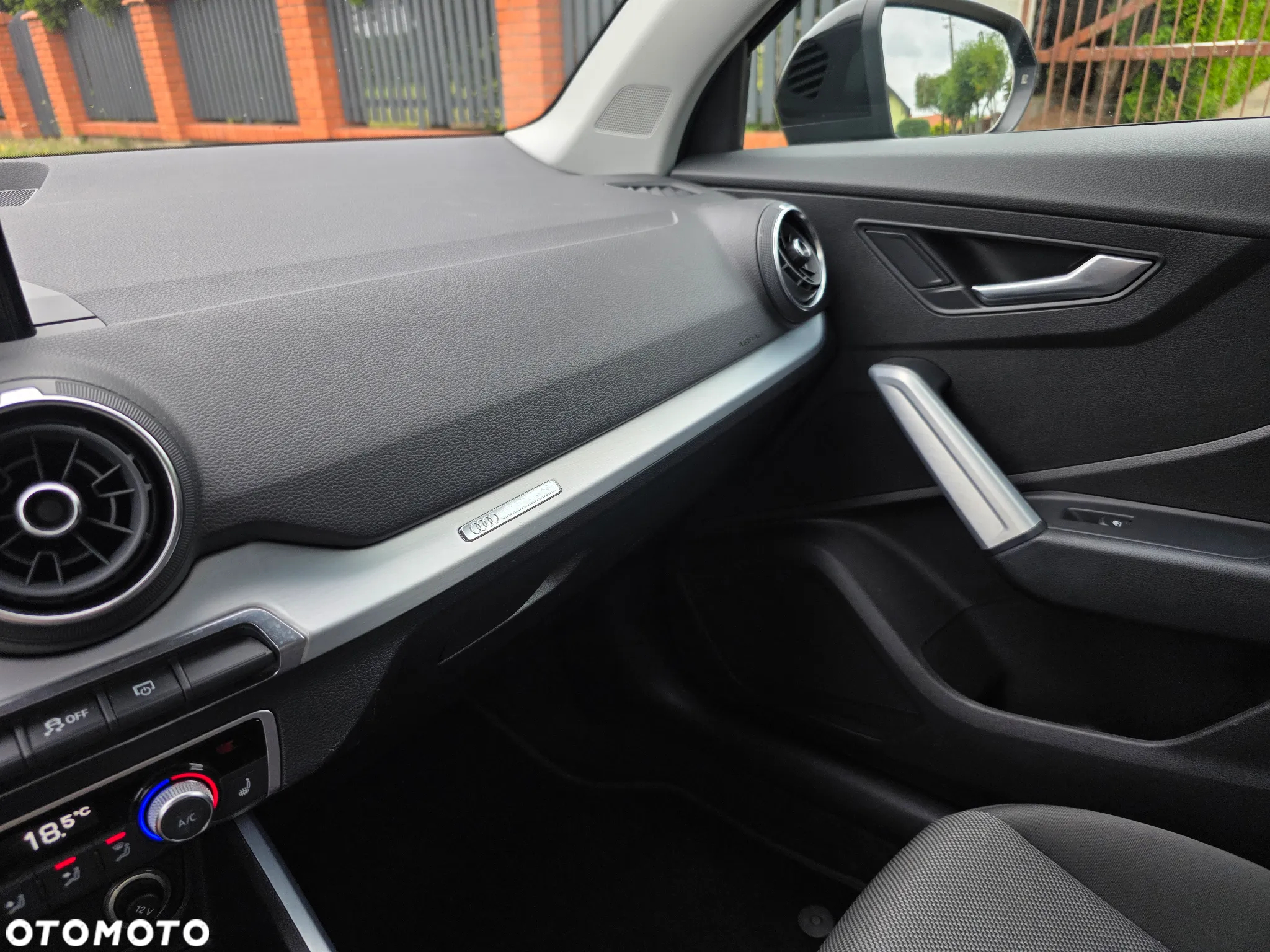 Audi Q2 30 TDI S tronic design - 30