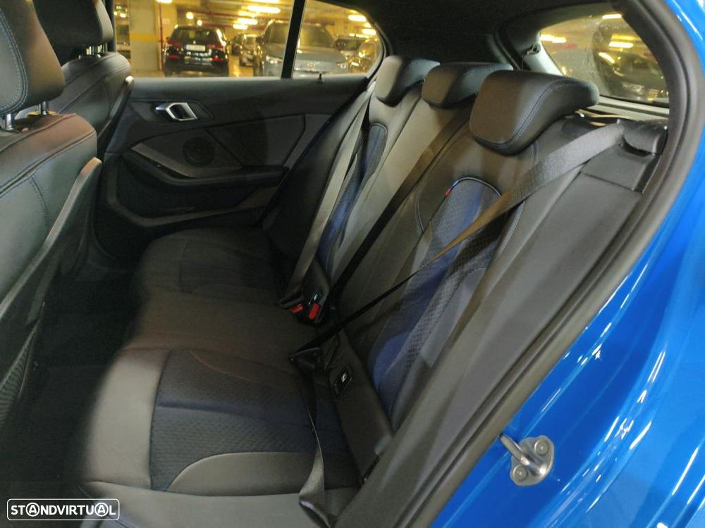 BMW 118 i Pack Desportivo M Auto - 8