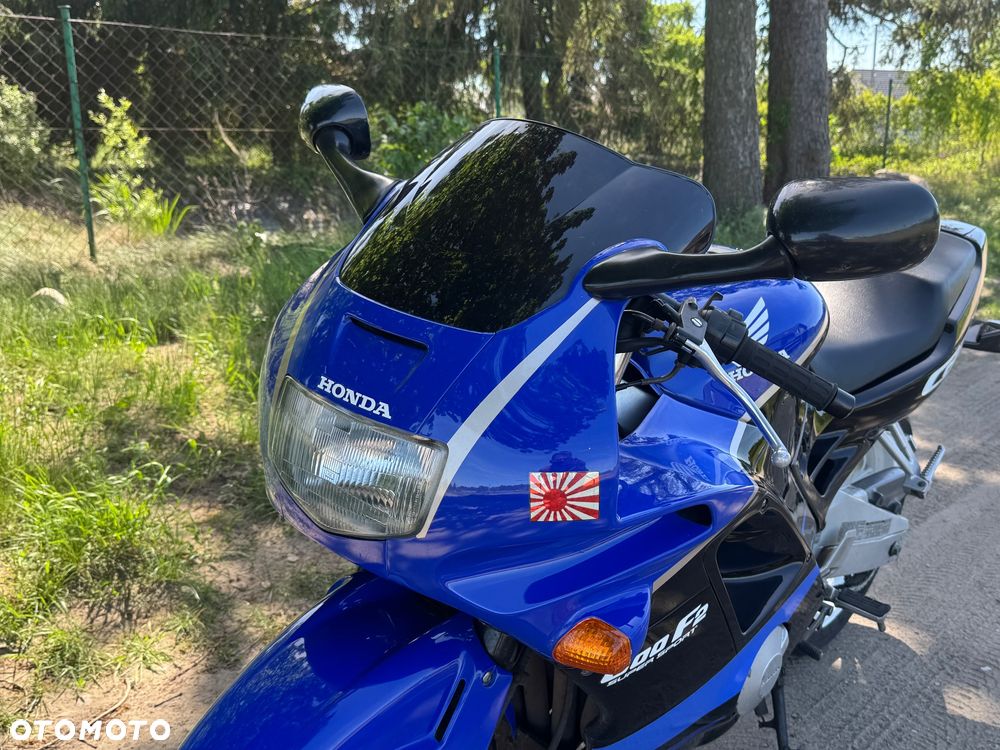 Honda CBR - 16