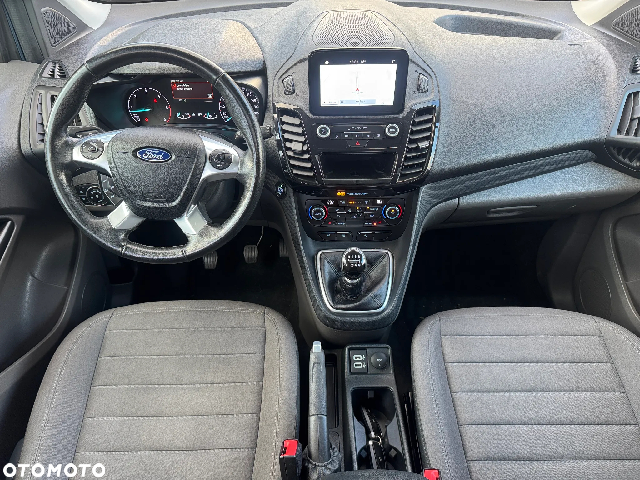 Ford Tourneo Connect 1.5 EcoBlue Start-Stop Titanium - 10