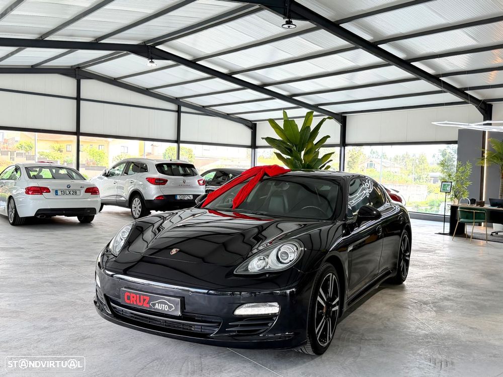Porsche Panamera 3.0 V6 - 12