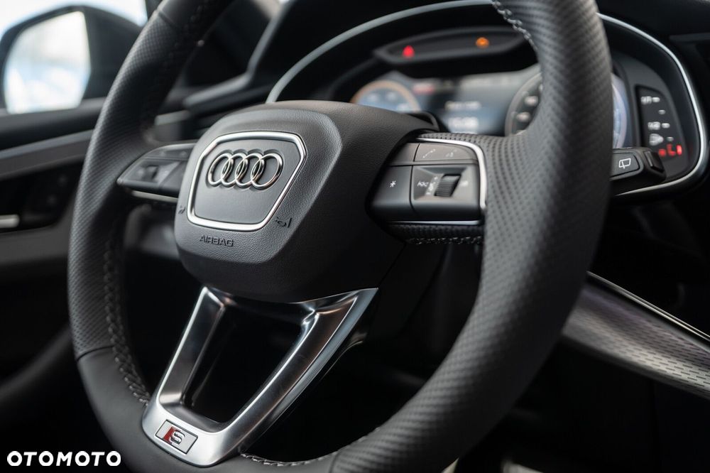 Audi Q8 TFSI e PHEV 360 kW Quattro Tiptronic - 26