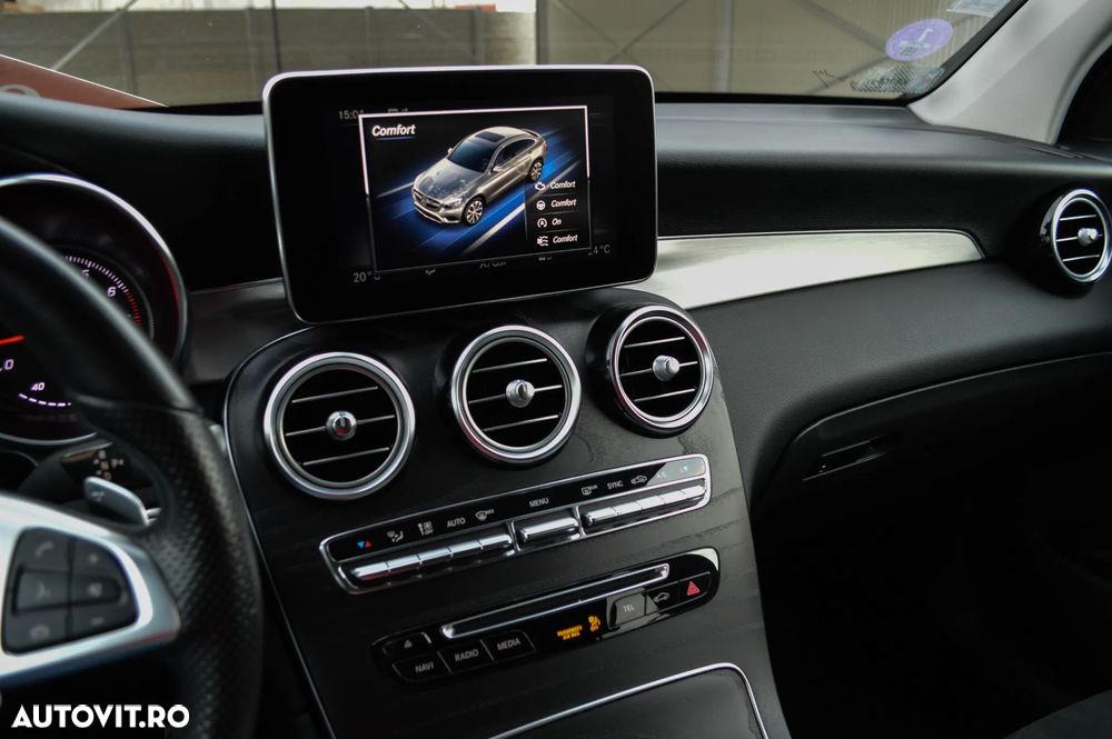 Mercedes-Benz GLC Coupe 250 4Matic 9G-TRONIC Exclusive - 22