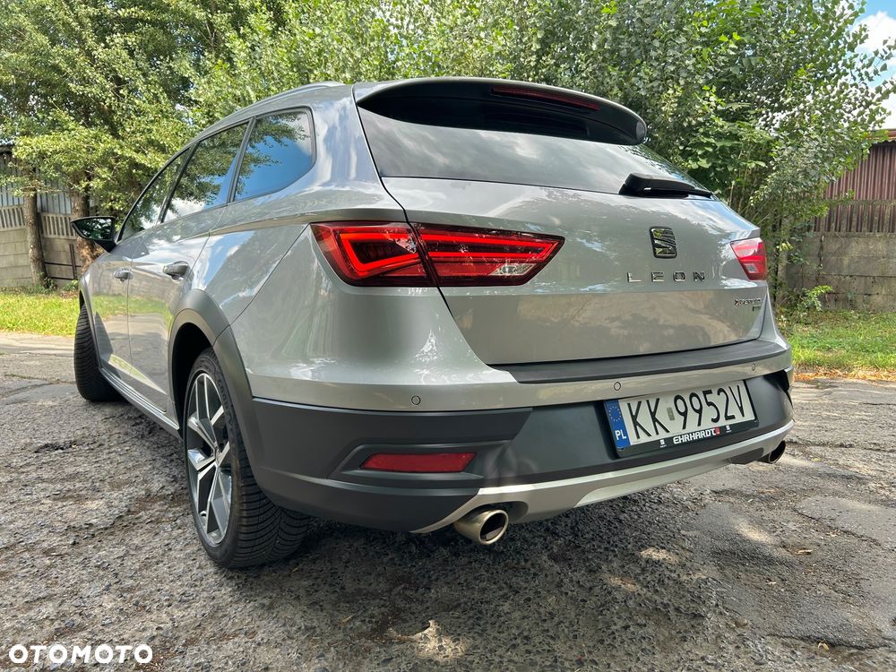 Seat Leon Sportstourer 1.8 TSI Start&Stop 4Drive DSG X-Perience - 12
