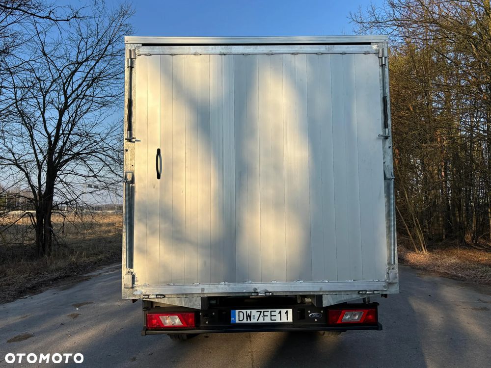 Ford Transit - 6