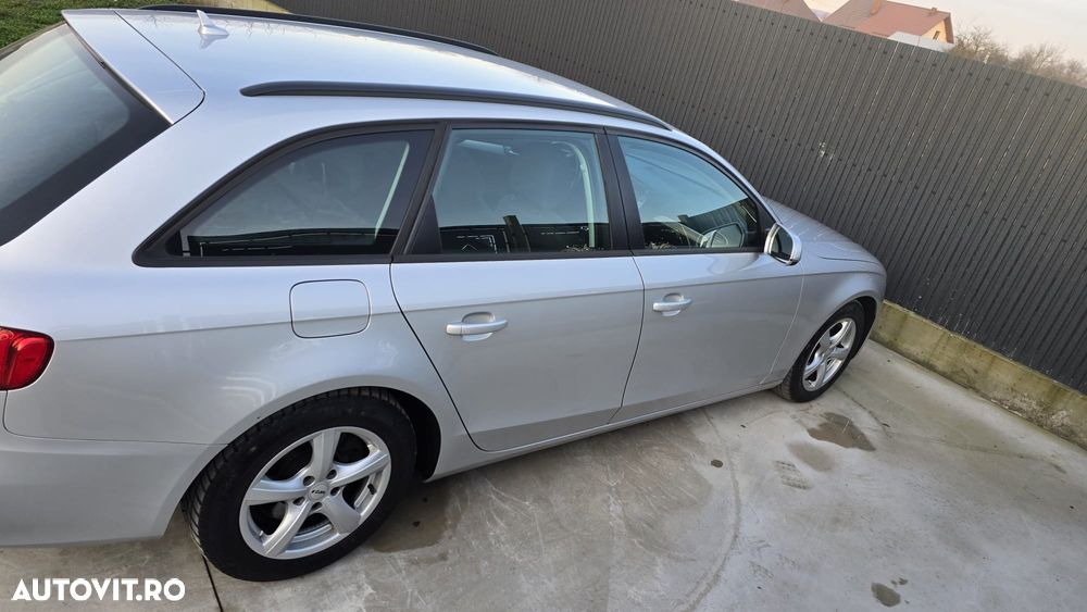 Audi A4 2.0 TDI Avant - 11