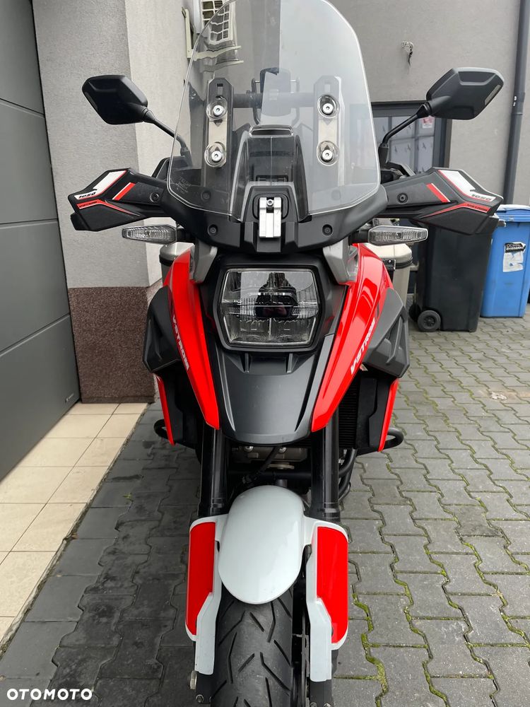 Suzuki V-STROM - 3