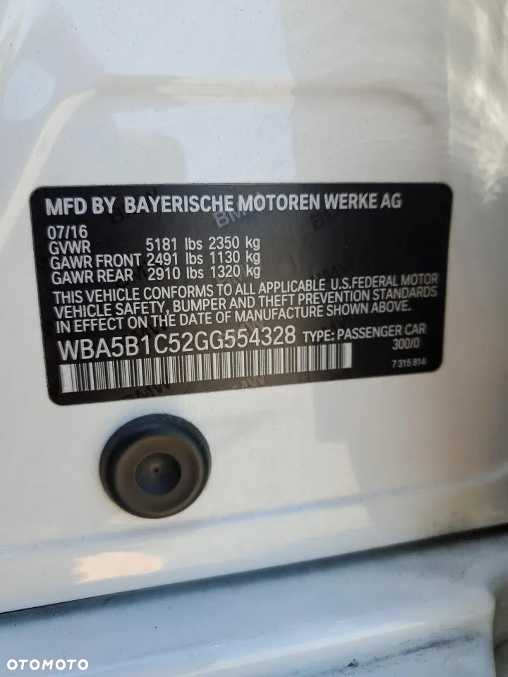 BMW Seria 5 - 12