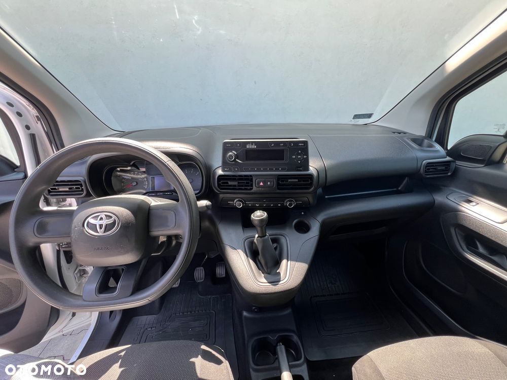 Toyota Proace City - 20