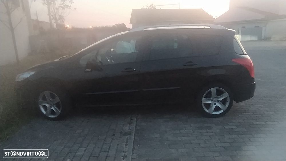 Peugeot 207 1.6 HDi Sport - 1