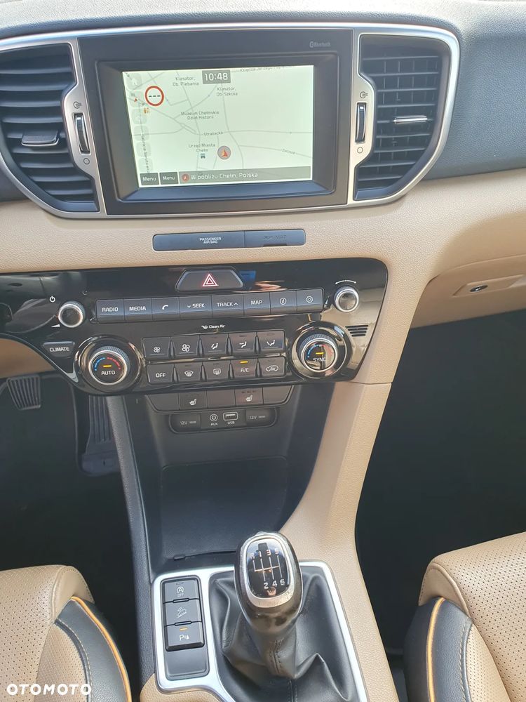 Kia Sportage 1.6 GDI 2WD Dream-Team Edition - 17