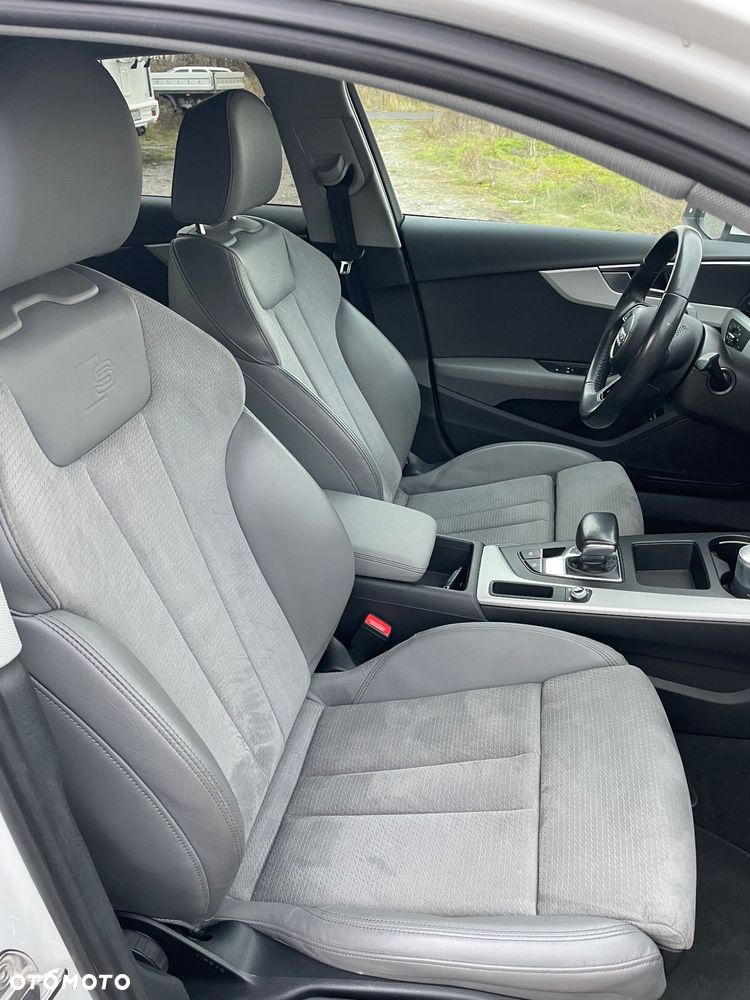 Audi A4 Limousine 35 TFSI S tronic S line - 2