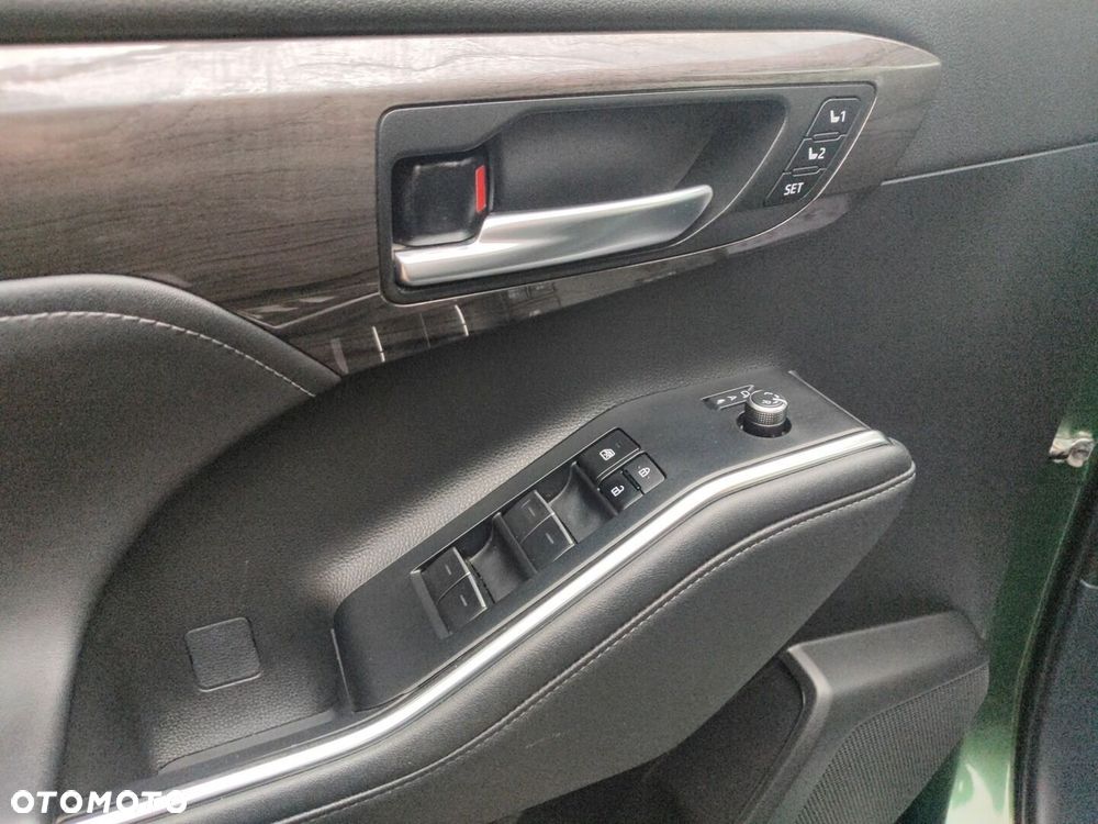 Toyota Highlander 2.5 Hybrid Prestige - 23