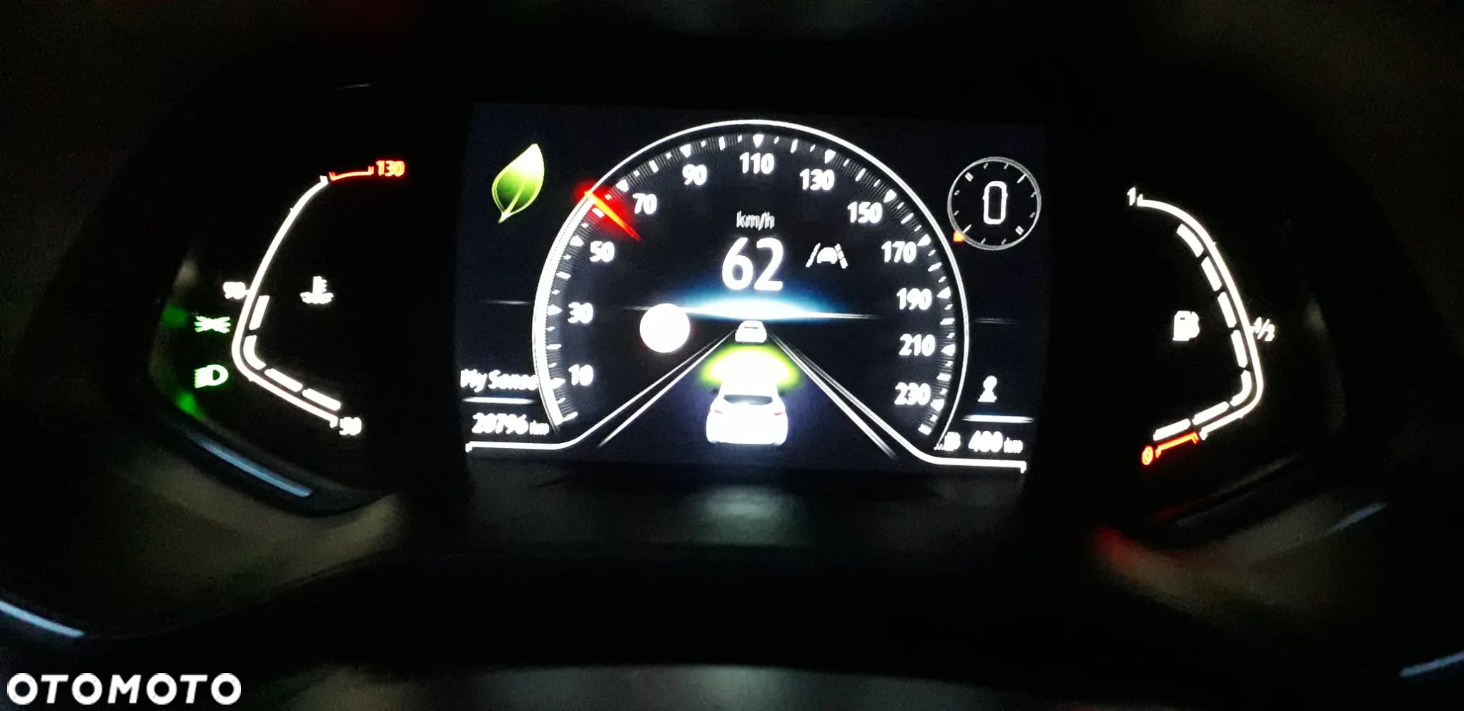 Renault Clio TCe 90 TECHNO - 8