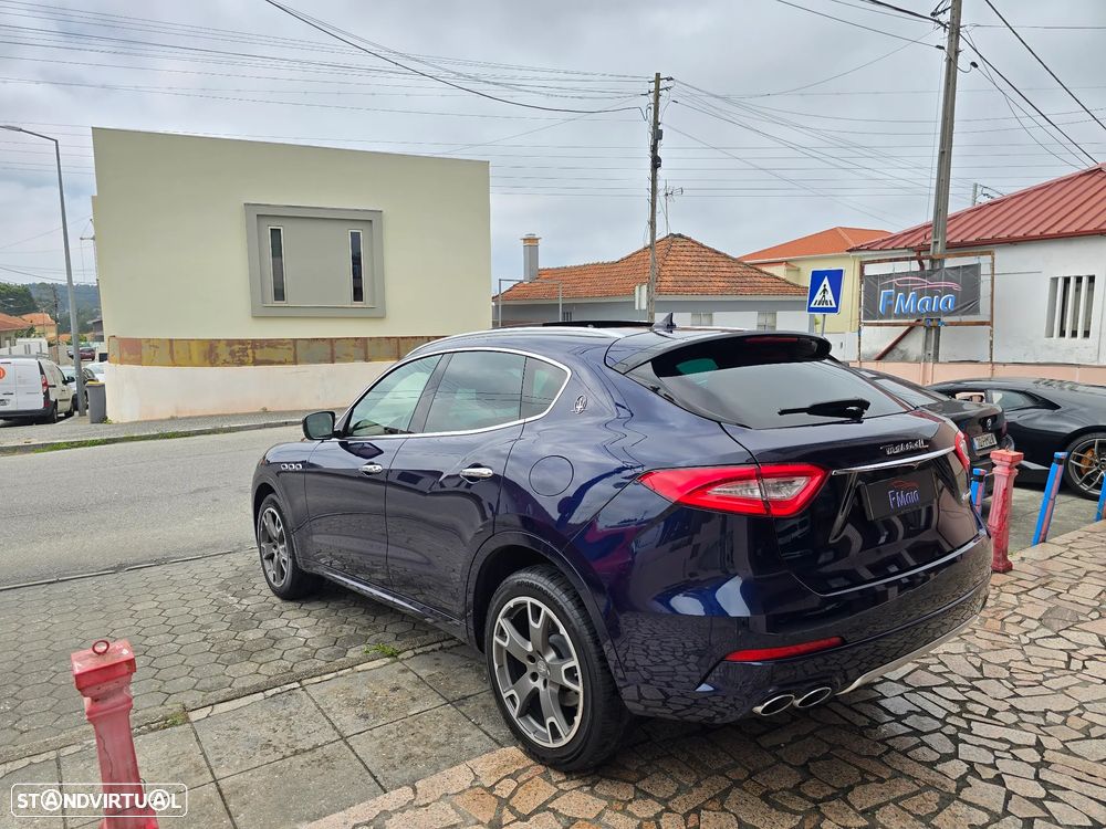 Maserati Levante - 8