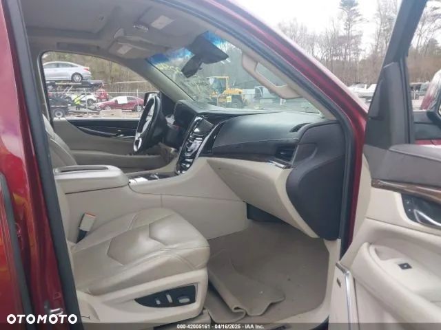 Cadillac Escalade 6.2 V8 AWD AT Premium - 18