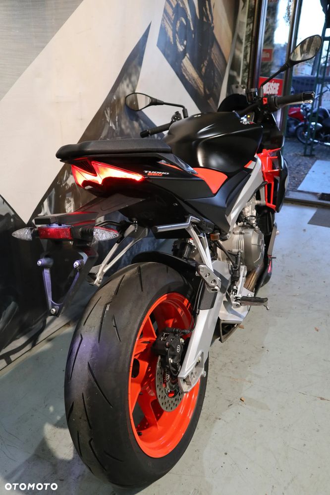 Aprilia Tuono - 22