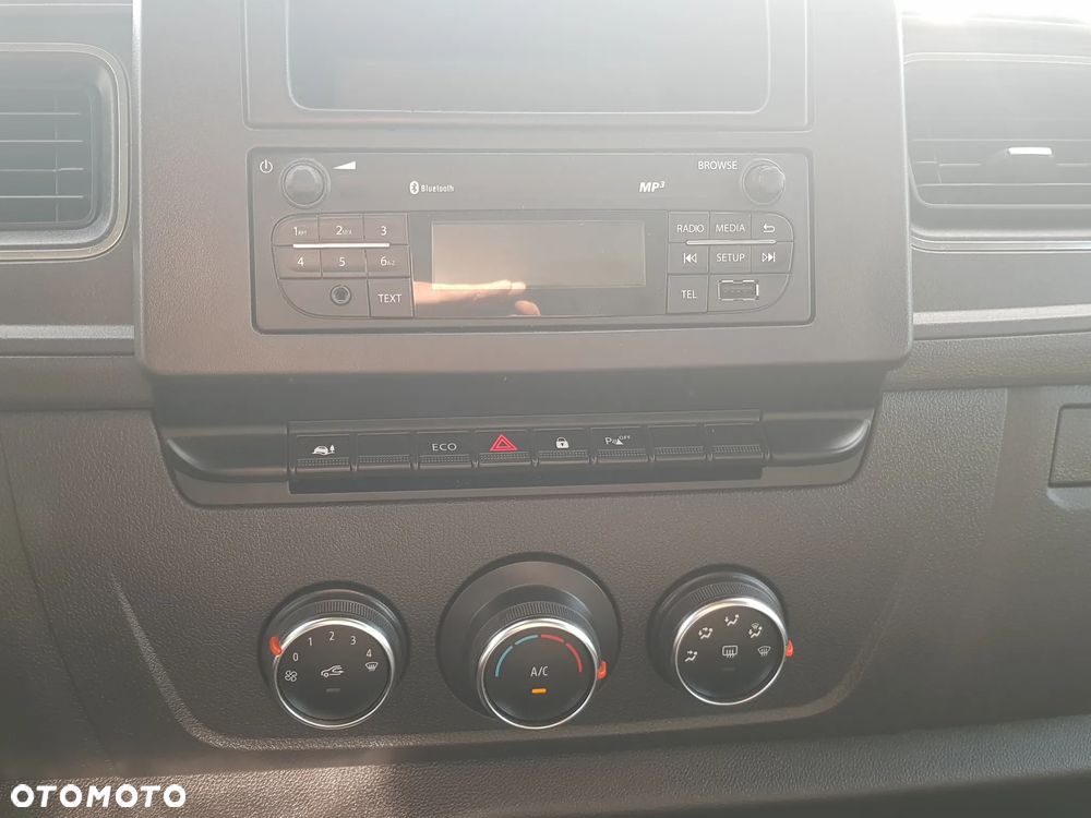 Renault Master 2.3dCi  L3H2 3.5t Pack Clim 4d F-VAT% - 25