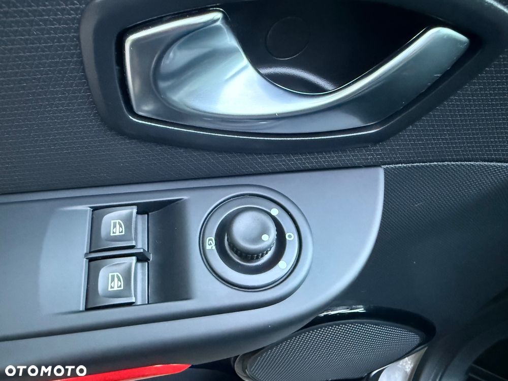 Renault Clio (Energy) TCe 90 Start & Stop LIMITED - 23