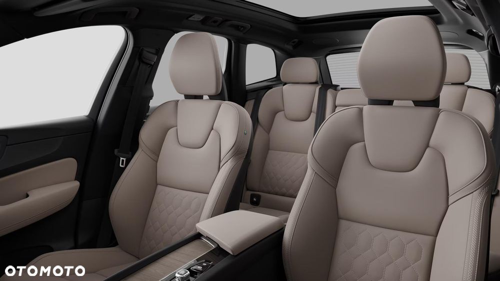 Volvo XC 60 T6 Plug-In Hybrid AWD Ultra Dark - 14