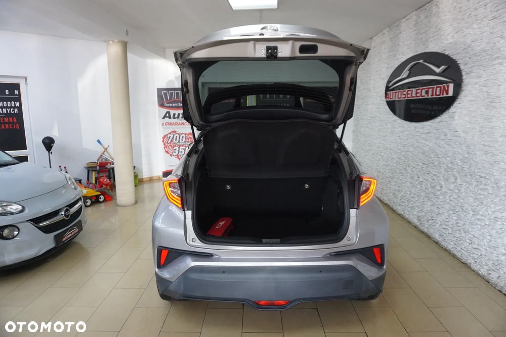 Toyota C-HR 1.8 Hybrid Prestige - 11
