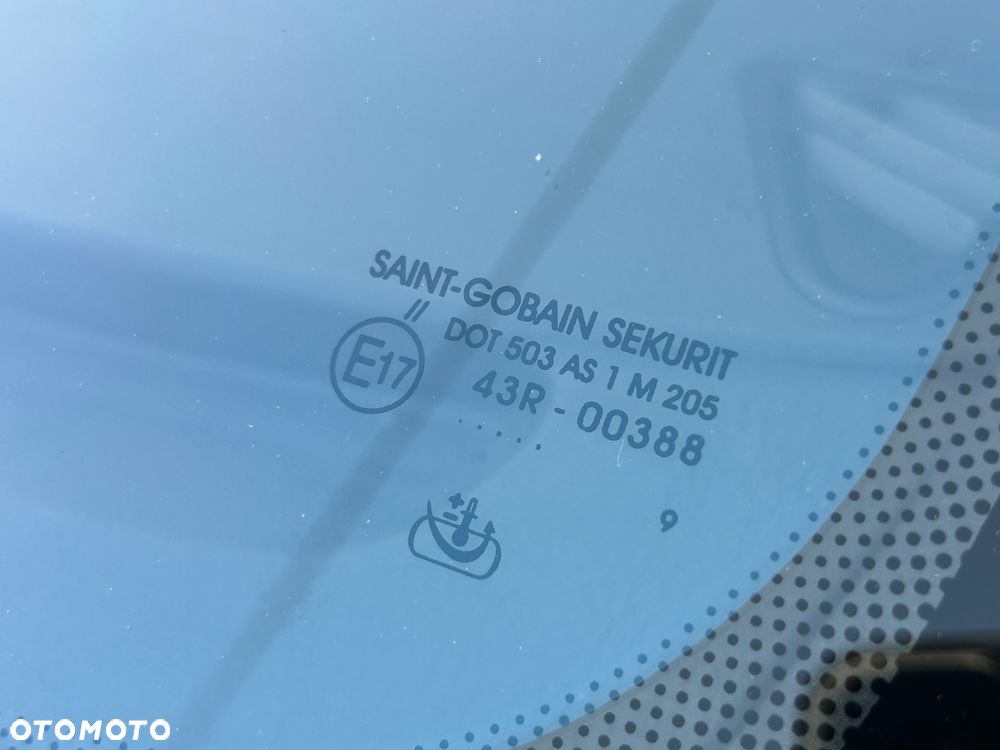 BMW Seria 5 - 29