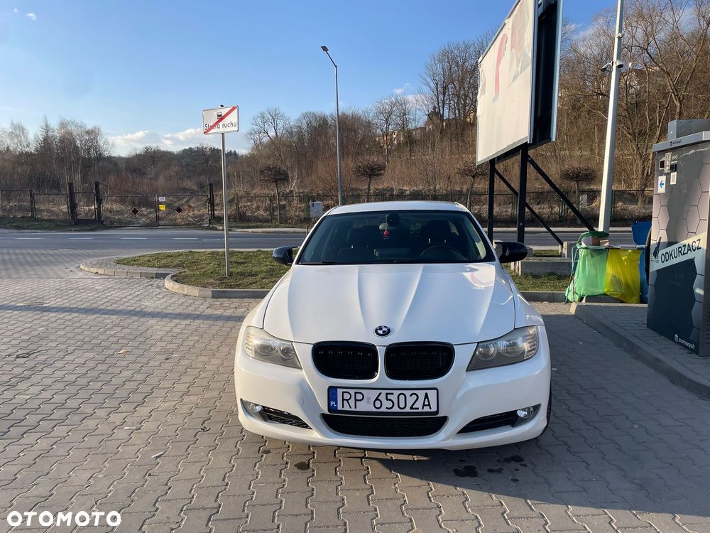 BMW Seria 3 320d - 6