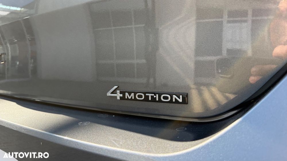 Volkswagen T-Roc 2.0 TSI 4Mot DSG Style - 17