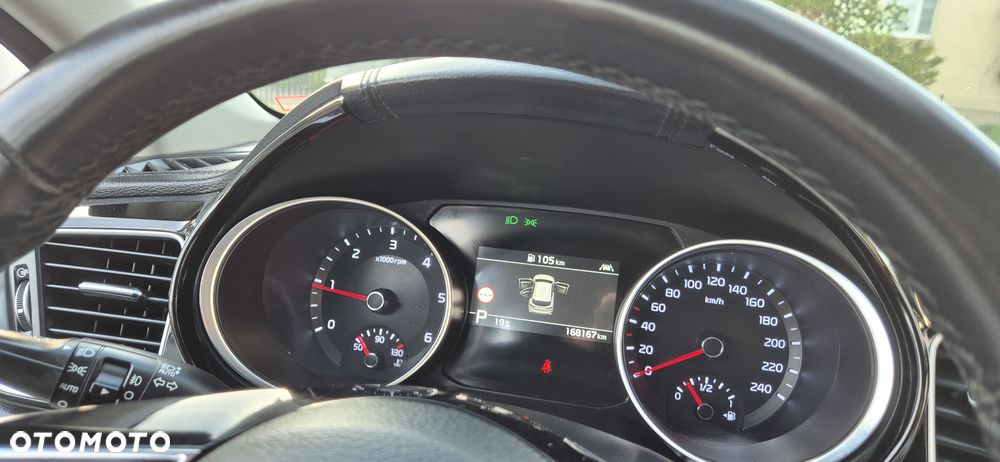 Kia Ceed - 10