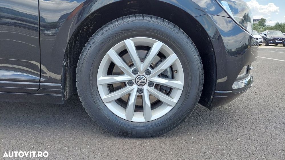 Volkswagen Passat 2.0 TDI Comfortline - 18