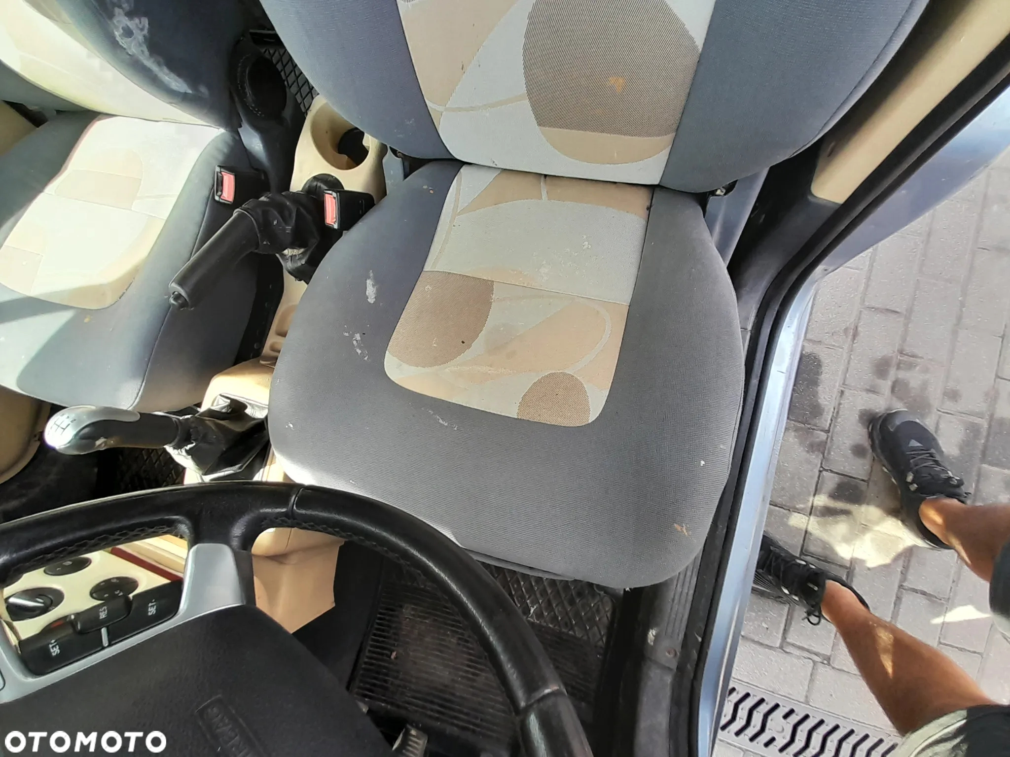FORD TRANSIT CONNECT MK1 FOTELE KANAPA KOMPLET JASNE - 3
