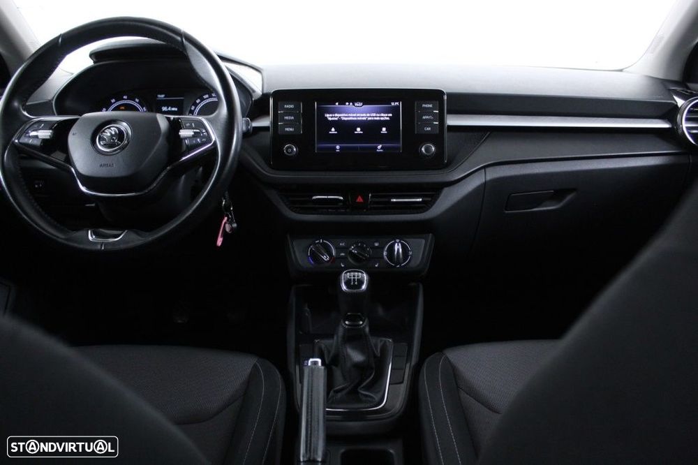 Skoda Fabia 1.0 MPI Selection - 17