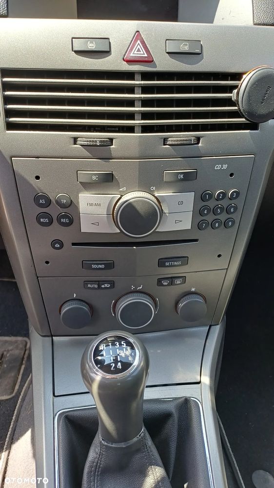 Opel Astra 1.8 Cosmo - 20