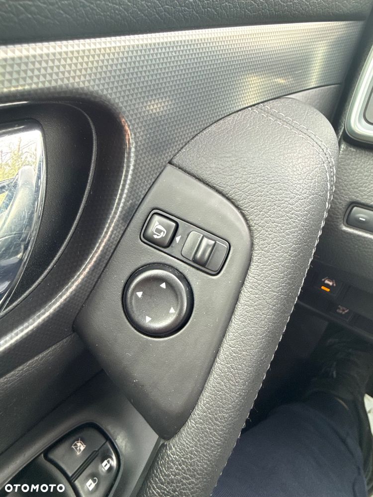 Nissan Qashqai 1.2 DIG-T Tekna - 32