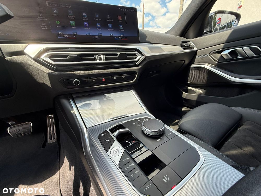 BMW Seria 3 320d xDrive MHEV M Sport sport - 12