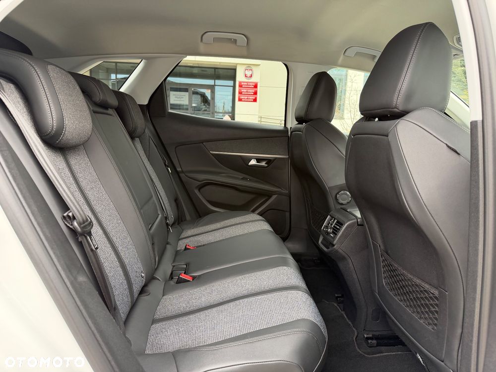 Peugeot 3008 PureTech 130 Stop & Start EAT6 Allure - 30