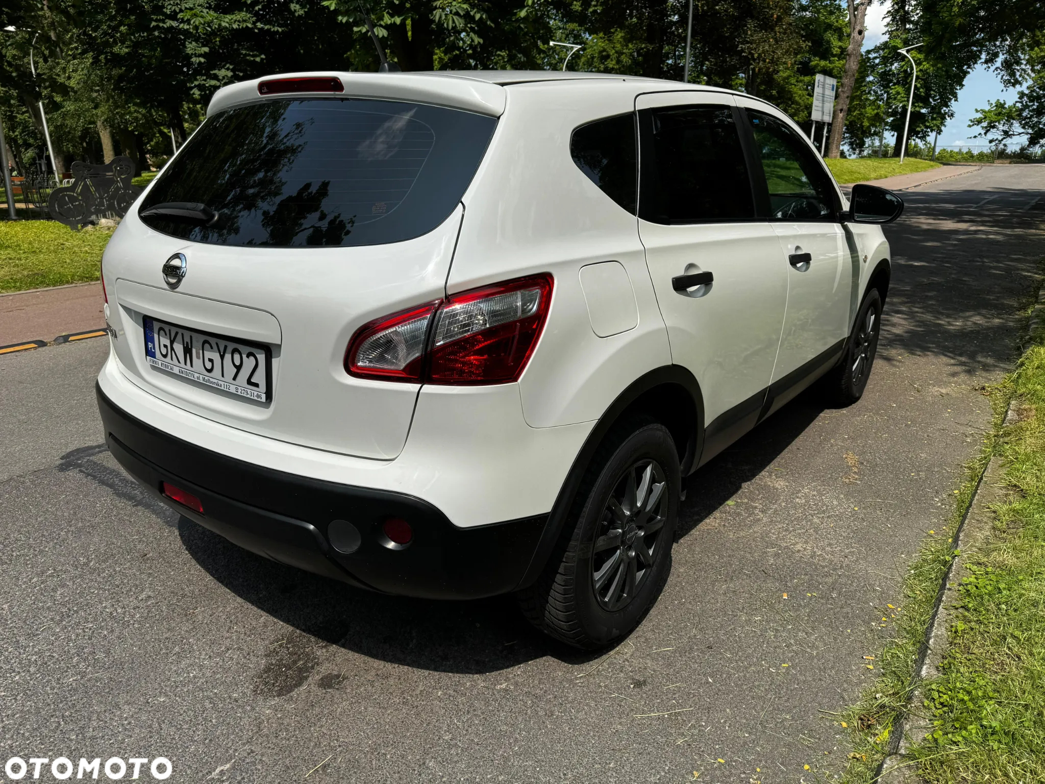 Nissan Qashqai 1.6 visia - 4