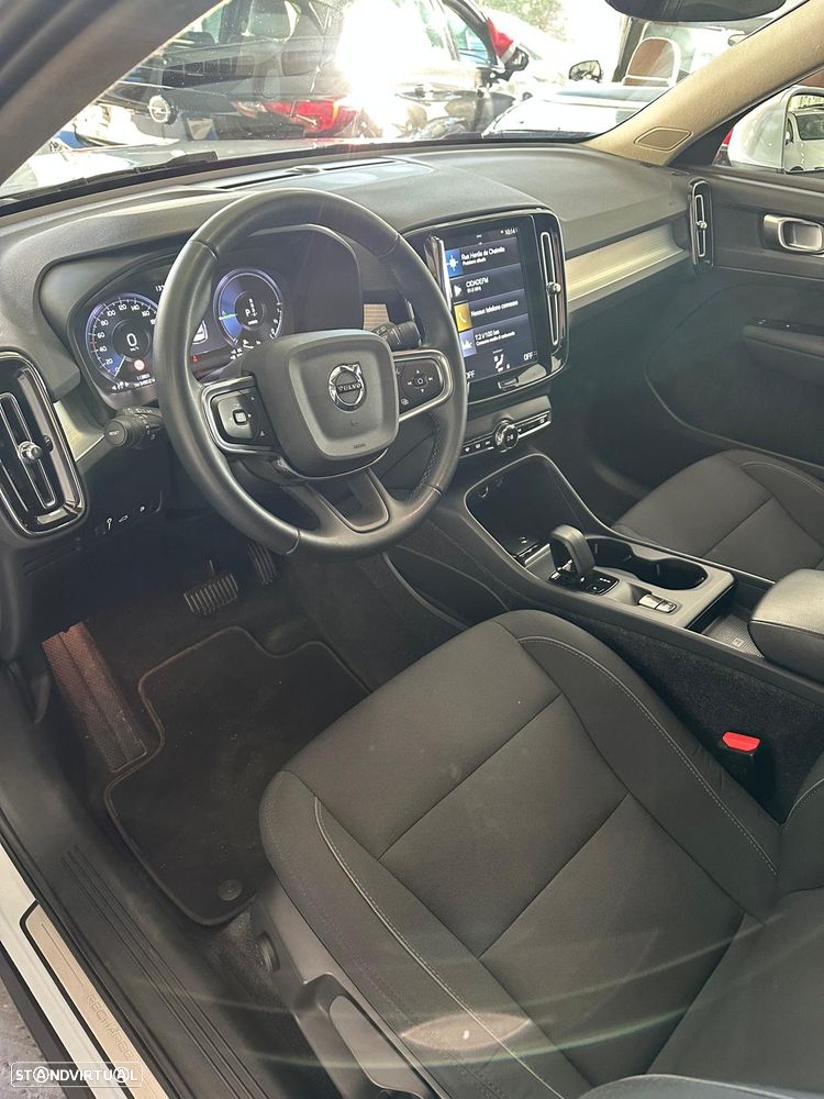 Volvo XC 40 1.5 T4 PHEV Essential - 11