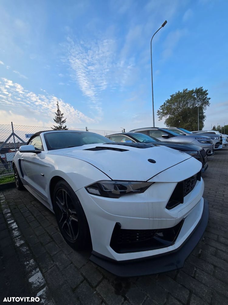 Ford Mustang - 17