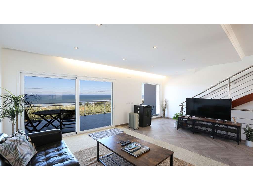 Moradia V2+1 em banda com vista frontal sobre o oceano e as icónica... - Grande imagem: 2/36