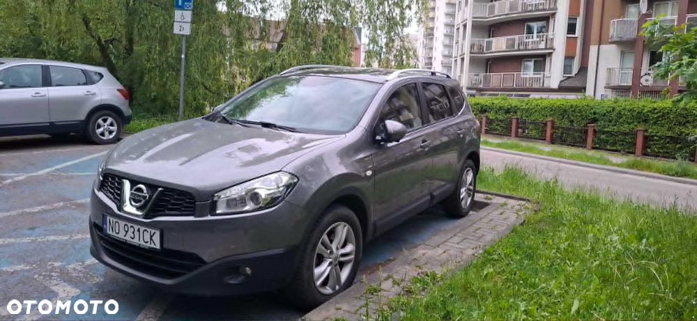 Nissan Qashqai+2 - 1