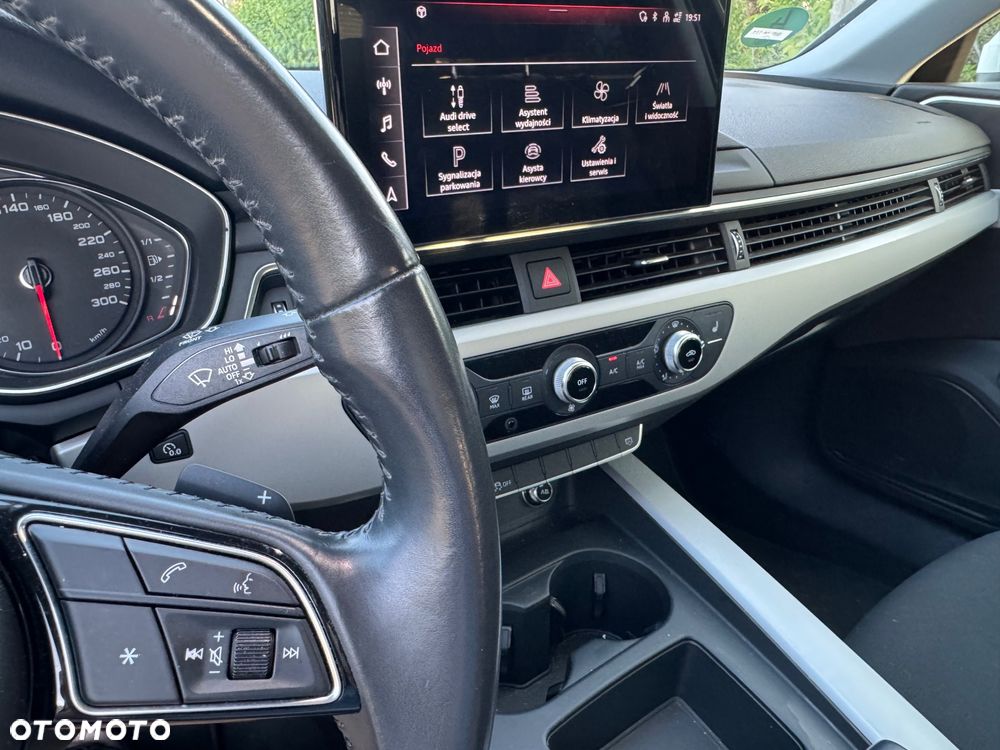 Audi A4 Avant 40 TDI S tronic S line - 22